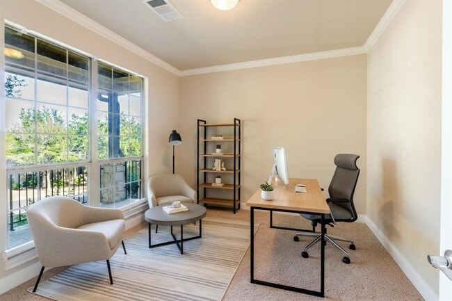 Photo - 11613 Woodland Hills Trail