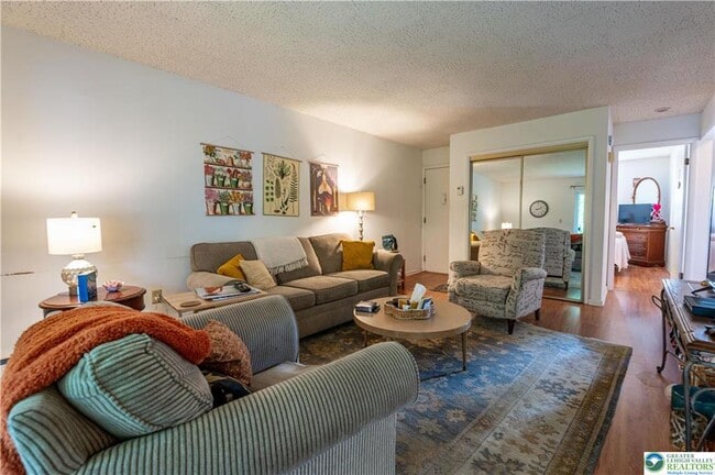 Photo - 90 Gum St Unit 1N