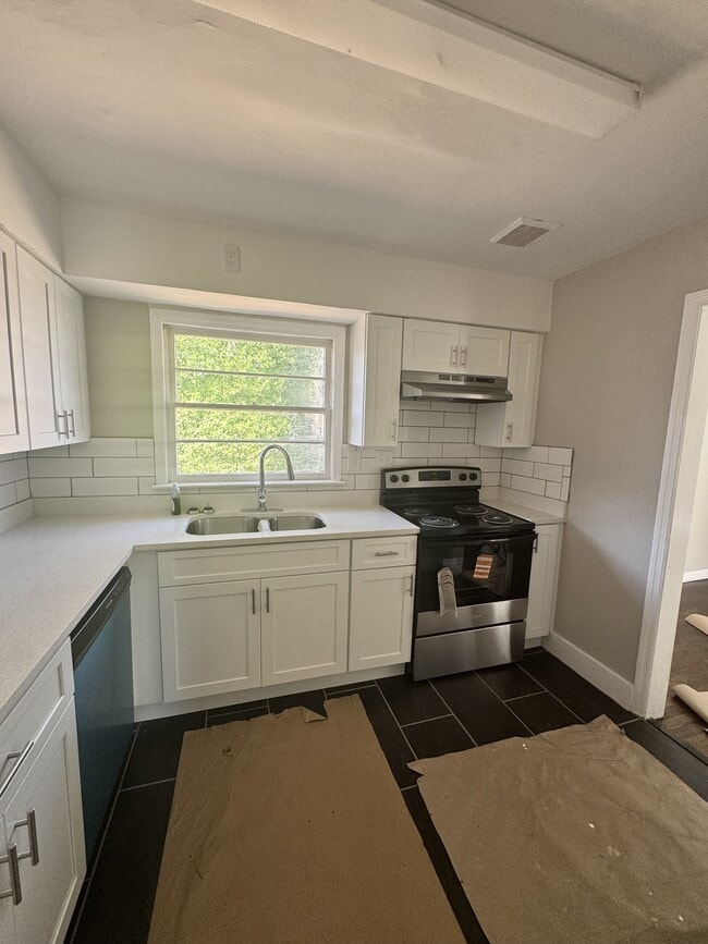 Photo - 2169 Barbara Ln