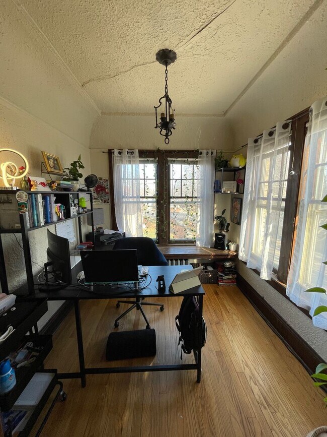 Photo - 5104 W. Wisconsin Ave. Unit #6