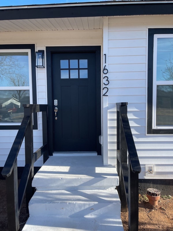 Photo - 1632 Best Blvd