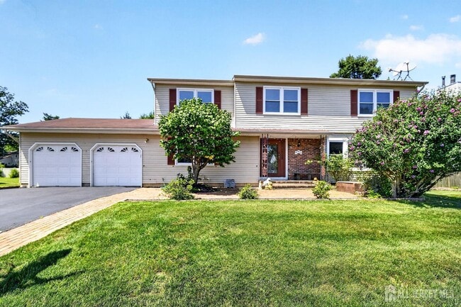 Building Photo - 12 Mershon Ln