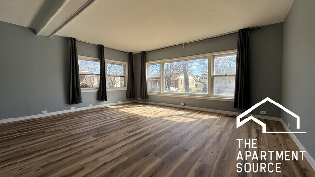 Photo - 5536 W Windsor Ave Unidad 1