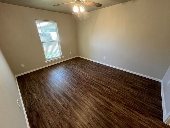 Photo - 2115 N Avenue K Unit B