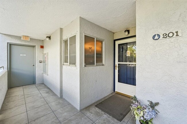 Photo - 1050 Riverside Dr Unit A201