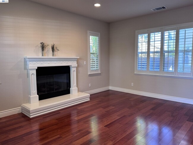 Photo - 7875 Kennard Ln