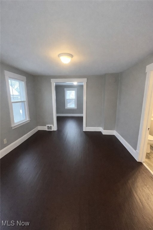 Photo - 7410 Wentworth Ave