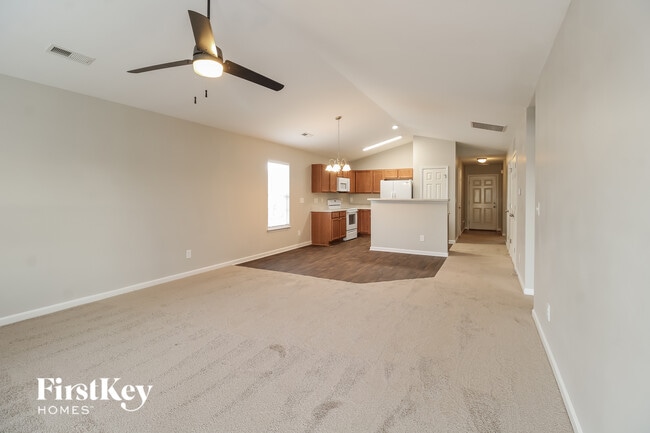 Photo - 794 Bitting Hall Cir