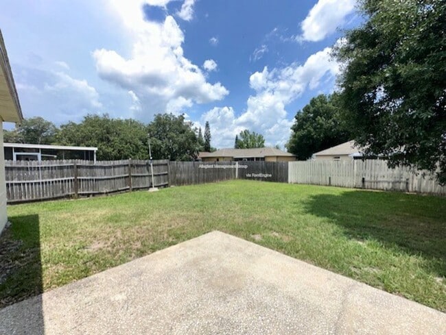 Photo - 658 McKinley Ct