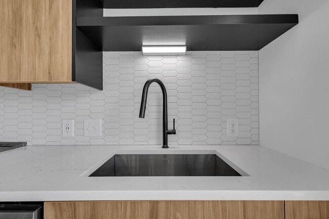 567 Ponce De Leon Ave NE Unit 405, Atlanta, GA 30308