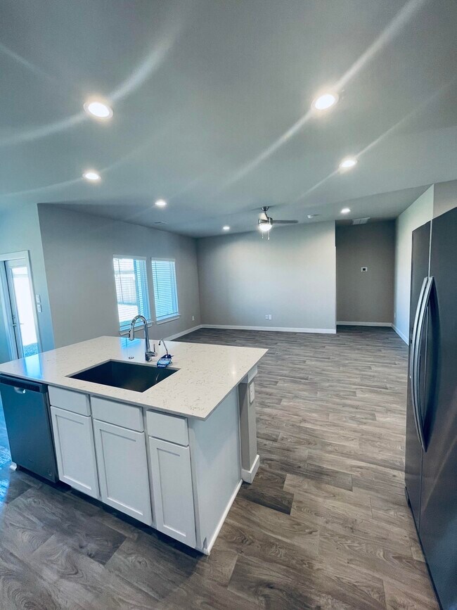 Photo - 14238 Wonder Lake Ln