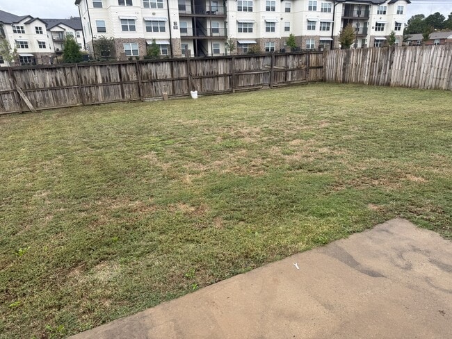 Photo - 915 Wineberry Rd