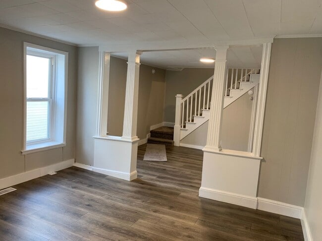 Photo - 38 N Penn St