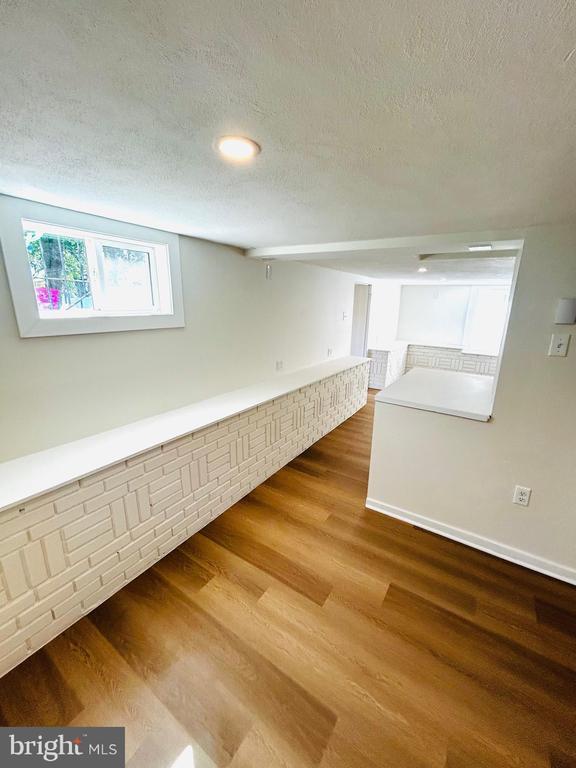 Photo - 734 Sunnyside Ave