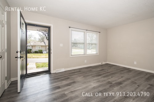 Photo - 942 S 57th St