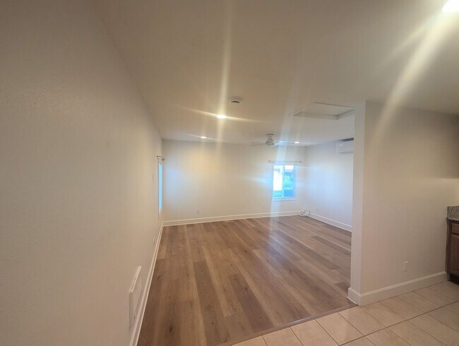 Photo - Studio in Oceanside!