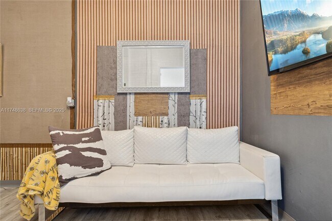 Photo - 3575 SW 23rd St