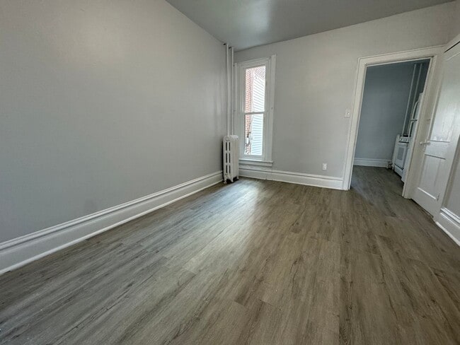 Photo - 717 St John St Unit 1st Floor