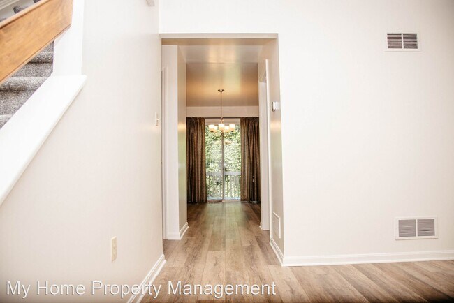 Photo - 3 br, 1.5 bath House - 429 Rockwood Drive