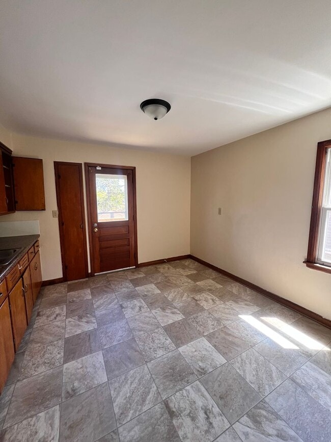 Photo - 5864 N 42nd St Unit 5864A-Upper