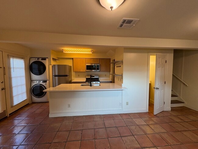 Photo - 1717 Upperline St