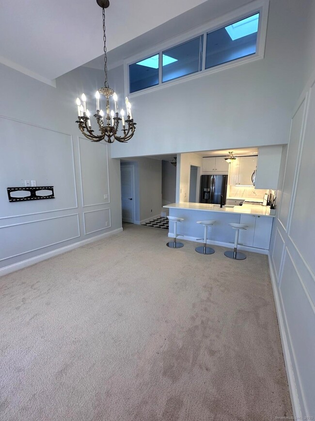 Photo - 163 South St Unit 85