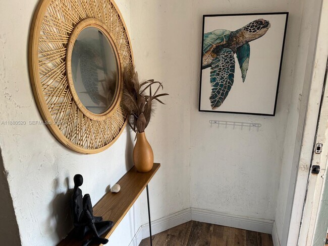 Photo - 1101 NE 14th Ave Unidad 1-4