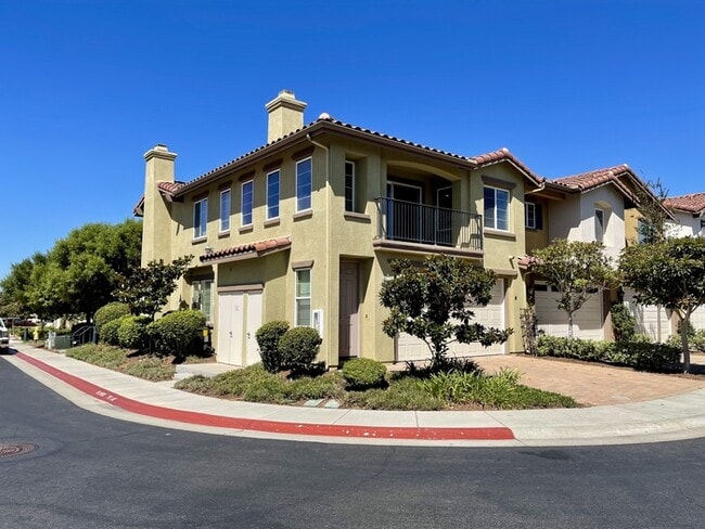 Building Photo - Single Family Residence Rental