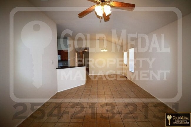 Photo - 4109 Elms Run Cir Unidad B