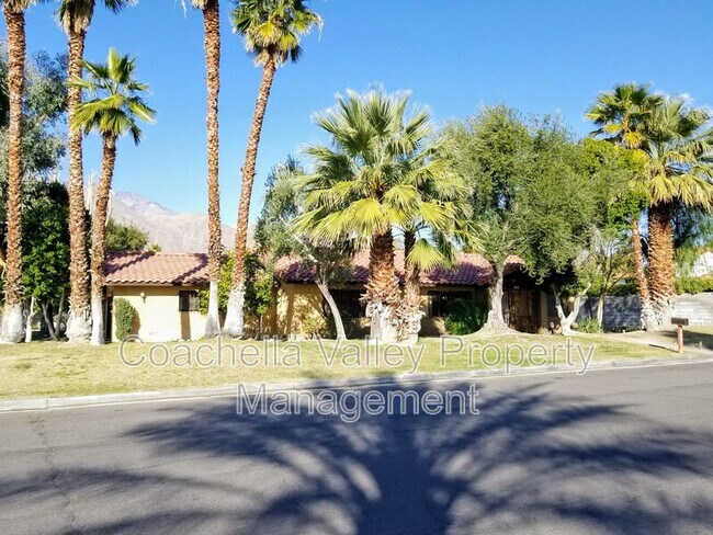 Photo - 567 N Hermosa Dr