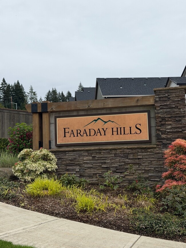 Photo - 995 NE Wildwood Dr