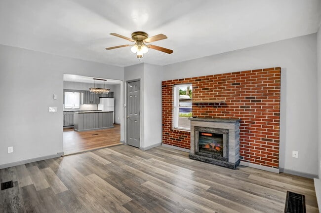 Photo - 396 Hublersburg Rd