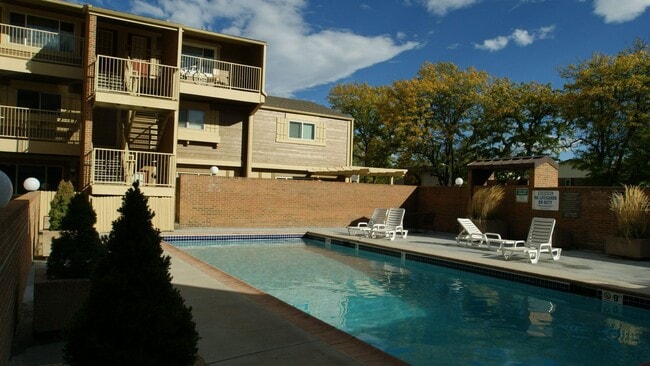 3009 Madison Ave Unidad K218