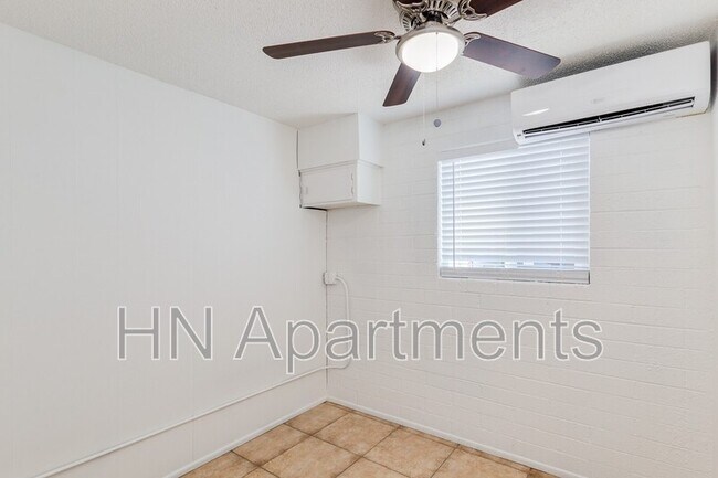 Photo - 3319 N 32nd St