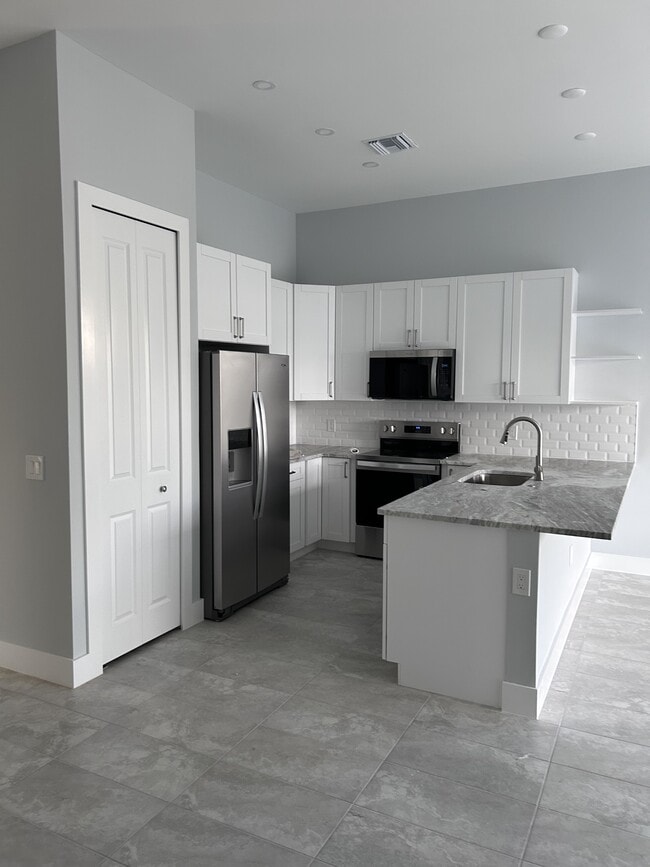 Photo - 5274 Coronado Pkwy Unit 102