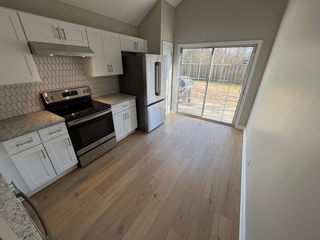 Photo - SINGLE FAMILY HOME IN HERMITAGE, FENCED YARD AND ON CUL-DE-SAC!