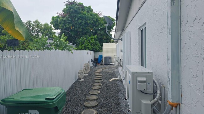 Photo - 13220 SW 66th St Unit A