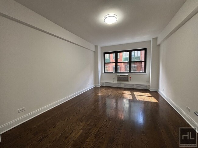 Photo - EAST 69 STREET Unit 2B