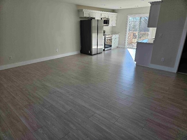 Photo - 2044 Sandy Ford Rd Unit 2040 Sandy Ford Rd