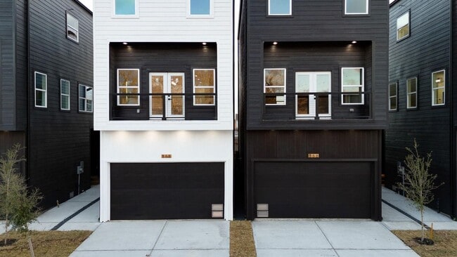 Building Photo - 868 E 35th St