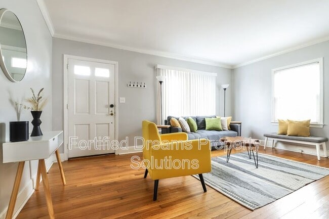 Photo - 3021 Sourwood Rd