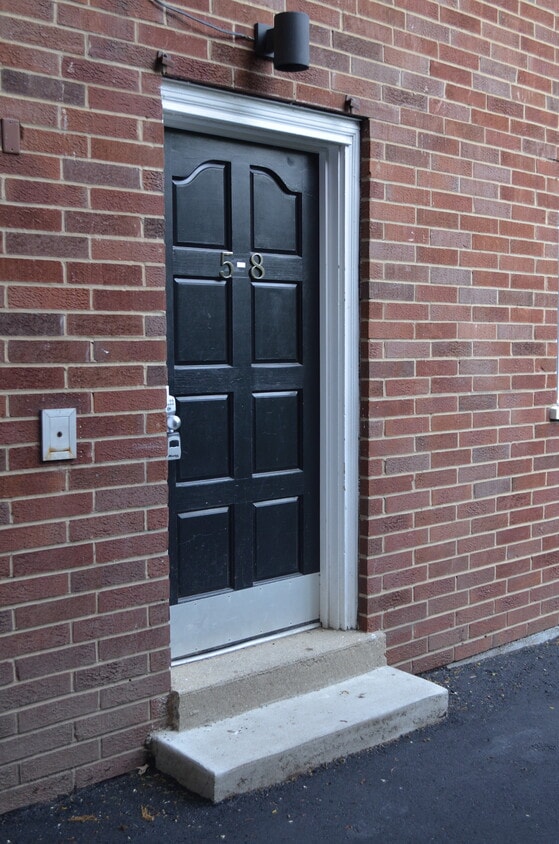 Photo - 2116 Kemper Ln (Cincinnati, OH)