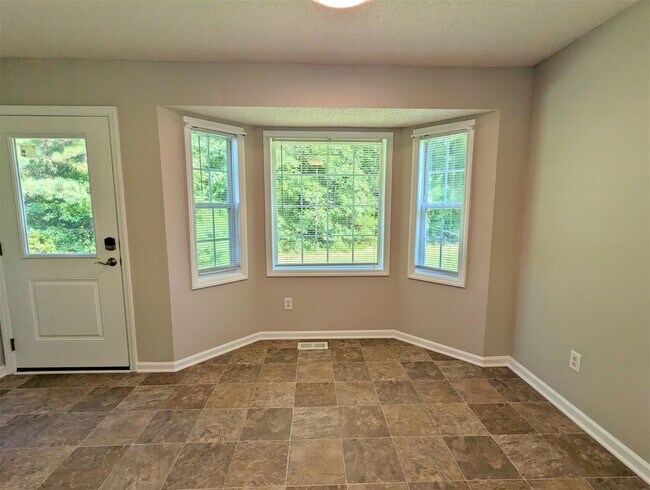 Photo - Lonesome Wind Way