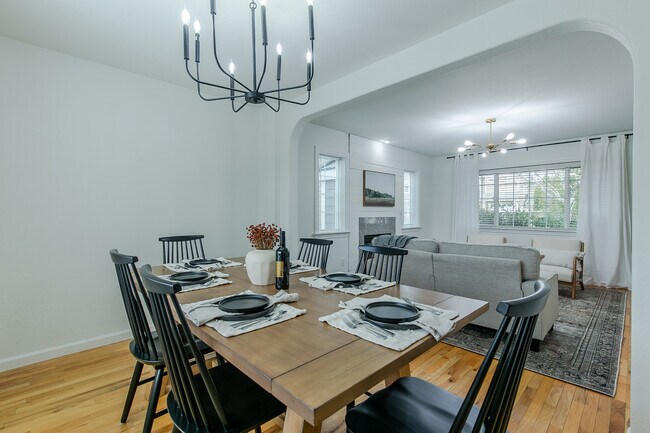 Photo - 1241 Masters Ave