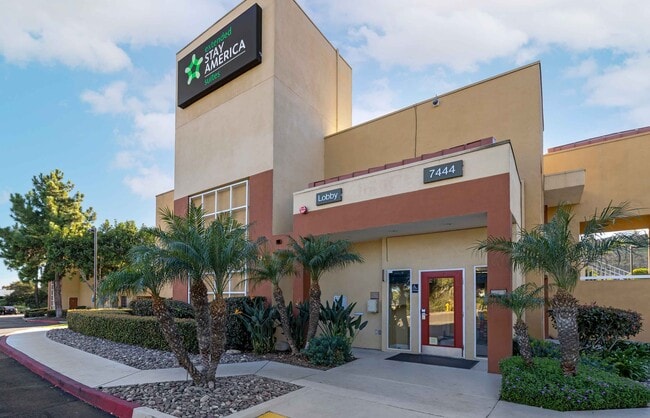 Building Photo - Furnished Studio-San Diego - Fashion Valley Rental