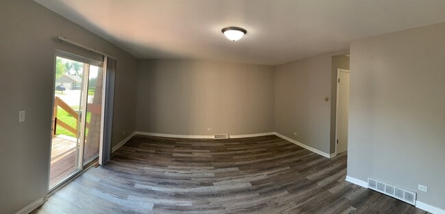 Photo - 1637 Sheffield Dr