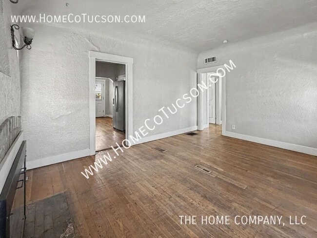 Photo - 544 E Speedway Blvd