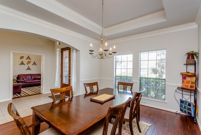 Photo - 6706 Ashworth Dr