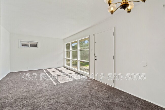 Photo - 801 Jefferson Rd