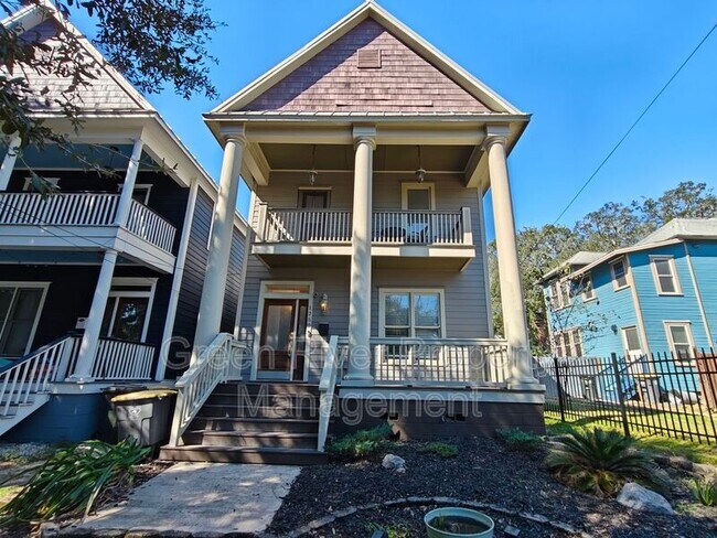 Building Photo - 1250 N Liberty St